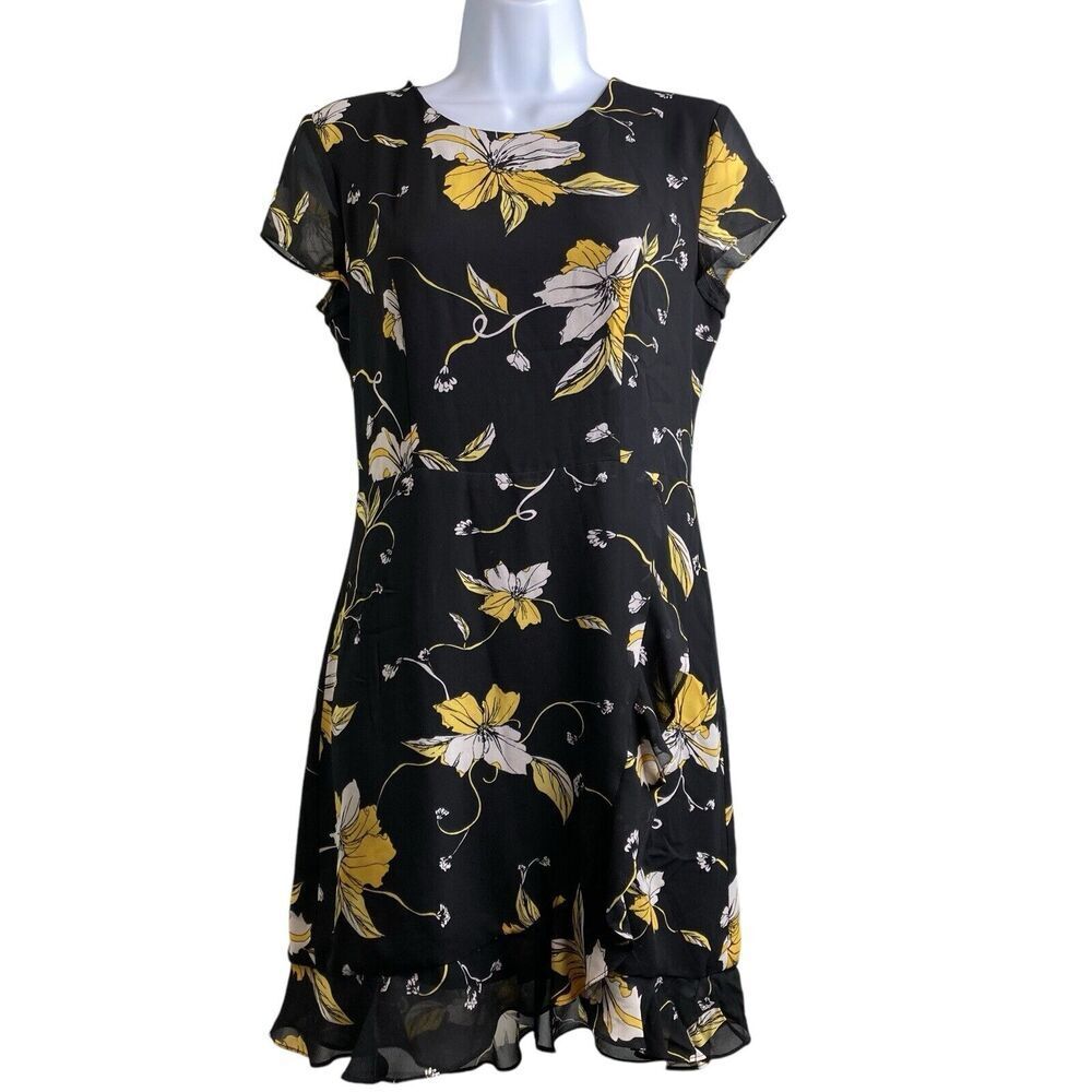 Bardot Women’s Black Dark Floral Whimsigoth Dress Size S Lattice Strappy‎ Back